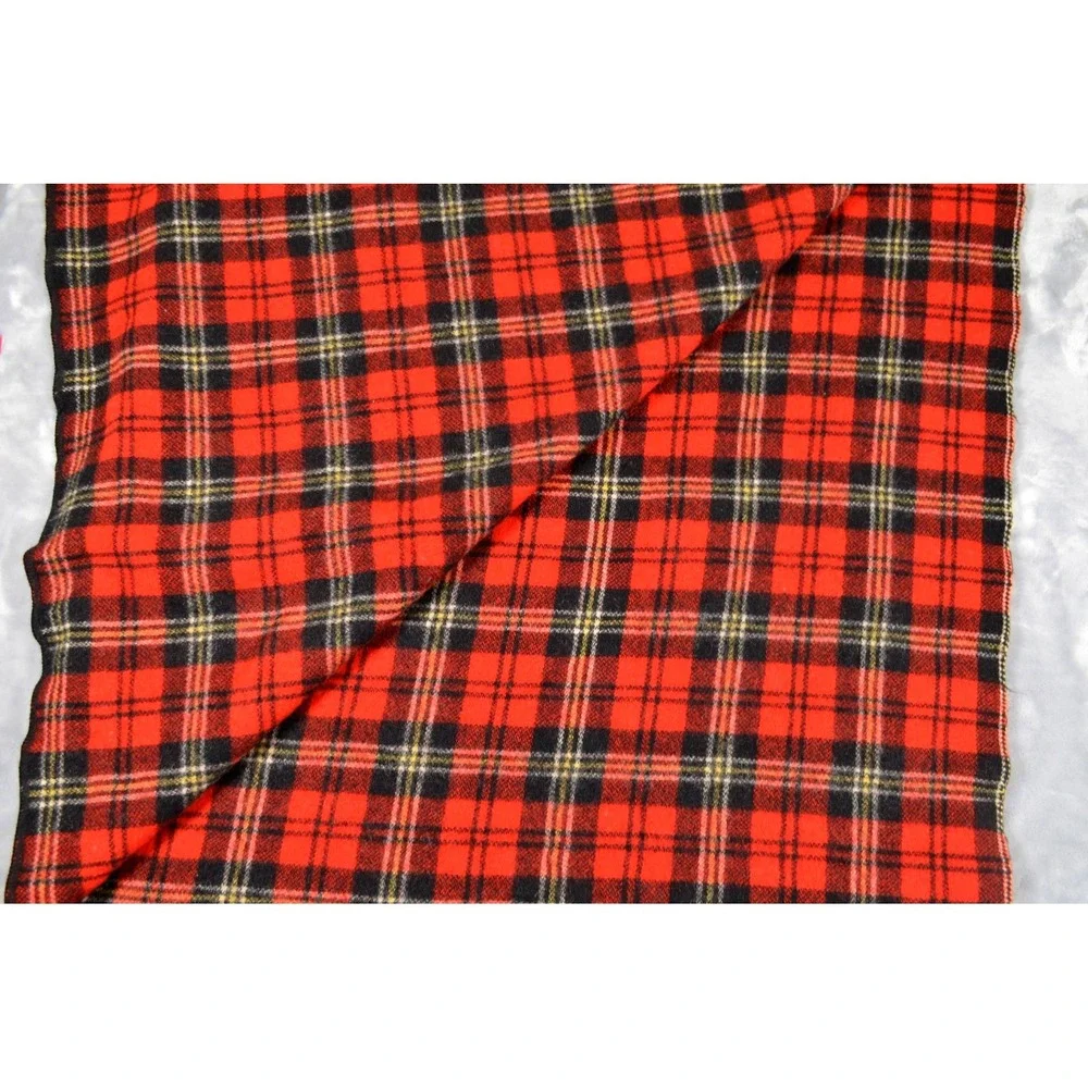 Vtg St Mary's Wool Blanket 82x64 Twin Sz‎ Red Black White Plaid Fieldcrest Mills